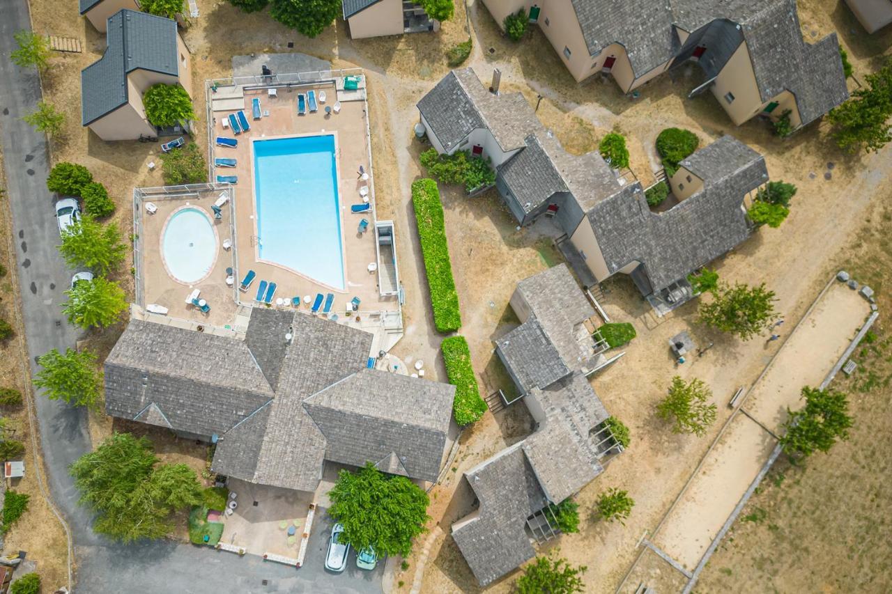 Village De Gites De Blajoux Quezac  Esterno foto